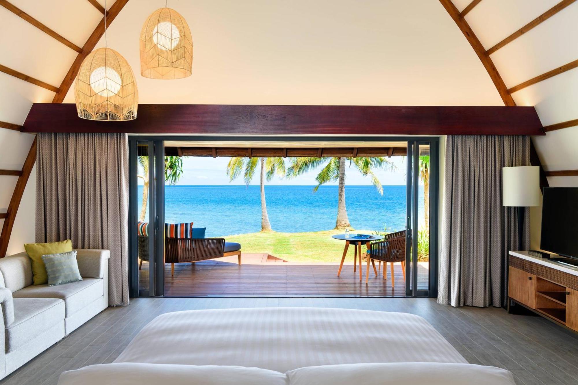 Fiji Marriott Resort Momi Bay Eksteriør bilde Beachfront Pool Villa