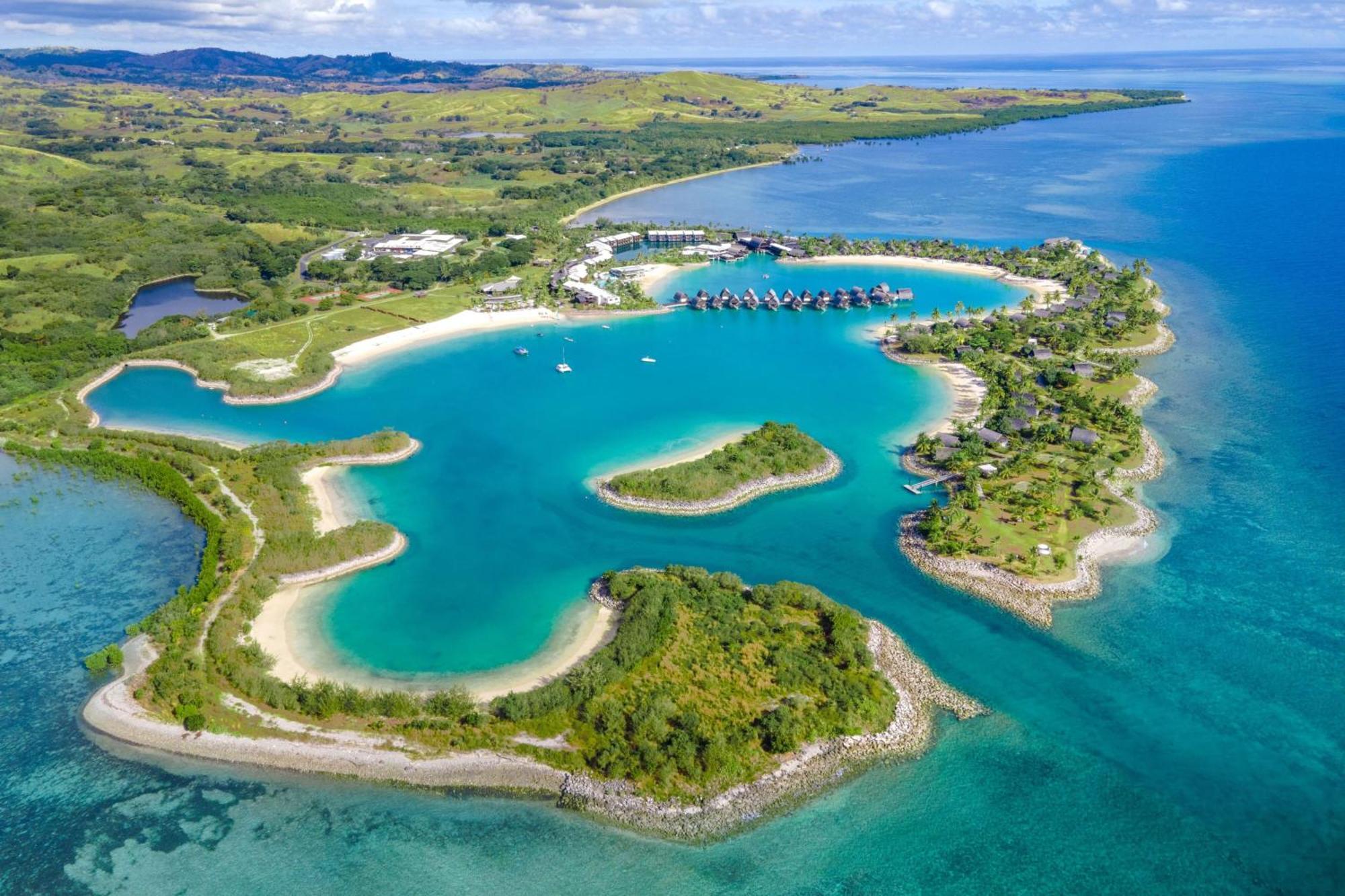 Fiji Marriott Resort Momi Bay Eksteriør bilde Aerial view of the resort